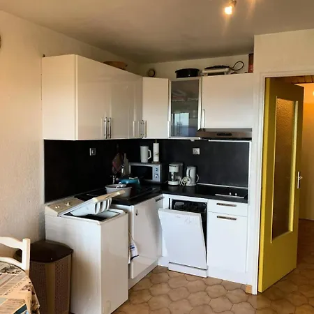 Marines D'aryana - Front De Avec Tennis Et Piscine Mae-9174 * Six-Fours-les-Plages